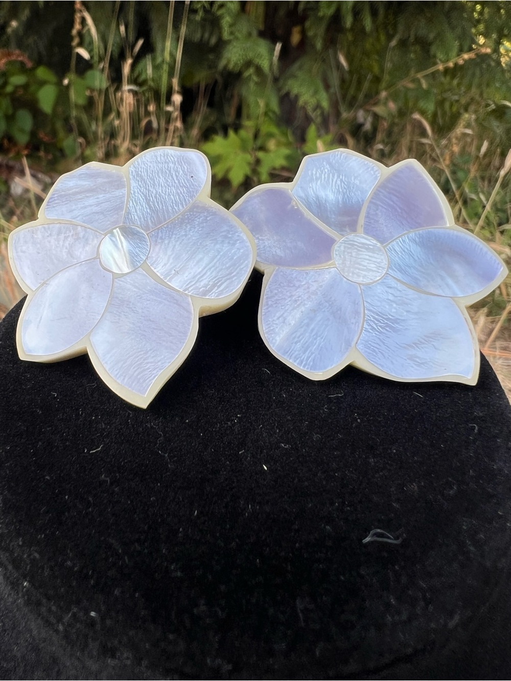 Mother of Pearl Floral Earrings - Iridescent White and Lavender
